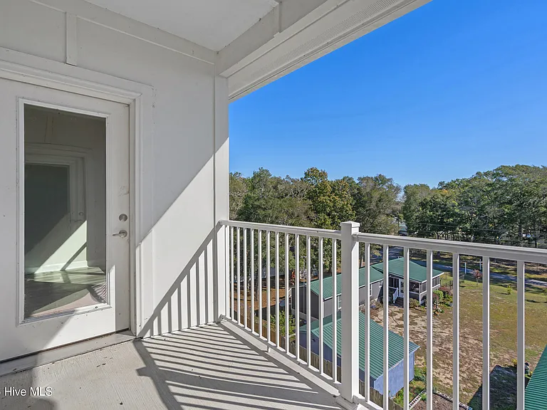 2272 Dolphin Shores Dr SW #203 — Photo 20