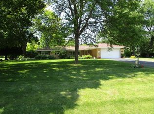2525 N 128th St, Brookfield, WI 53005