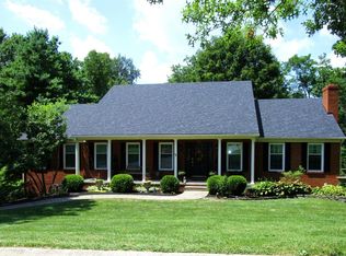 27 Lynnway Dr, Winchester, KY 40391