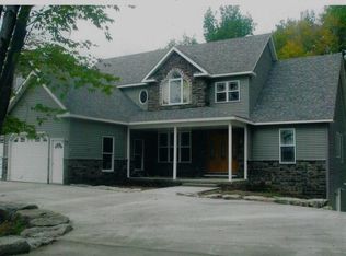 1919 E Darbee Rd, Caro, MI 48723