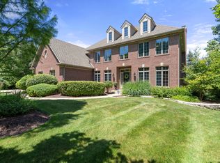5N077 Forest Trl, St Charles, IL 60175