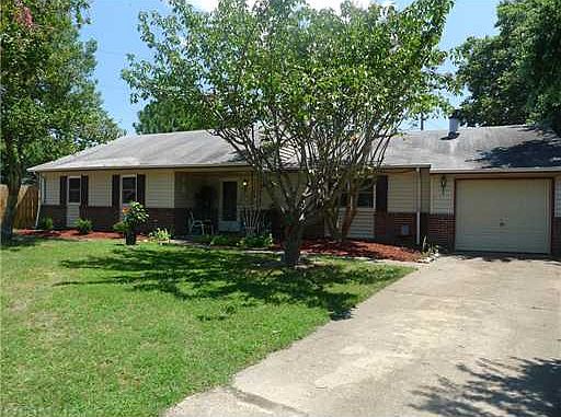 2nd image of 1304 Colorado Cir