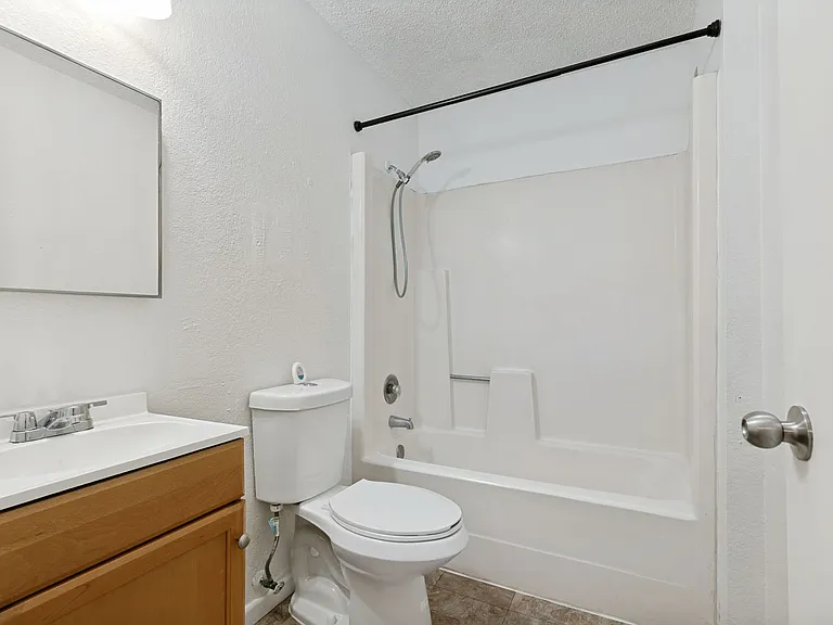 122 Surrels Ave — Photo 20