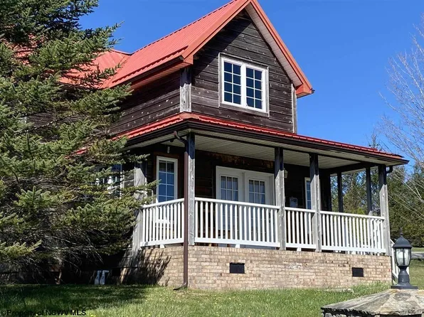 19 Vista Cir, Davis, WV 26260