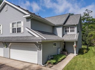 817 Island Ct, Baraboo, WI 53913