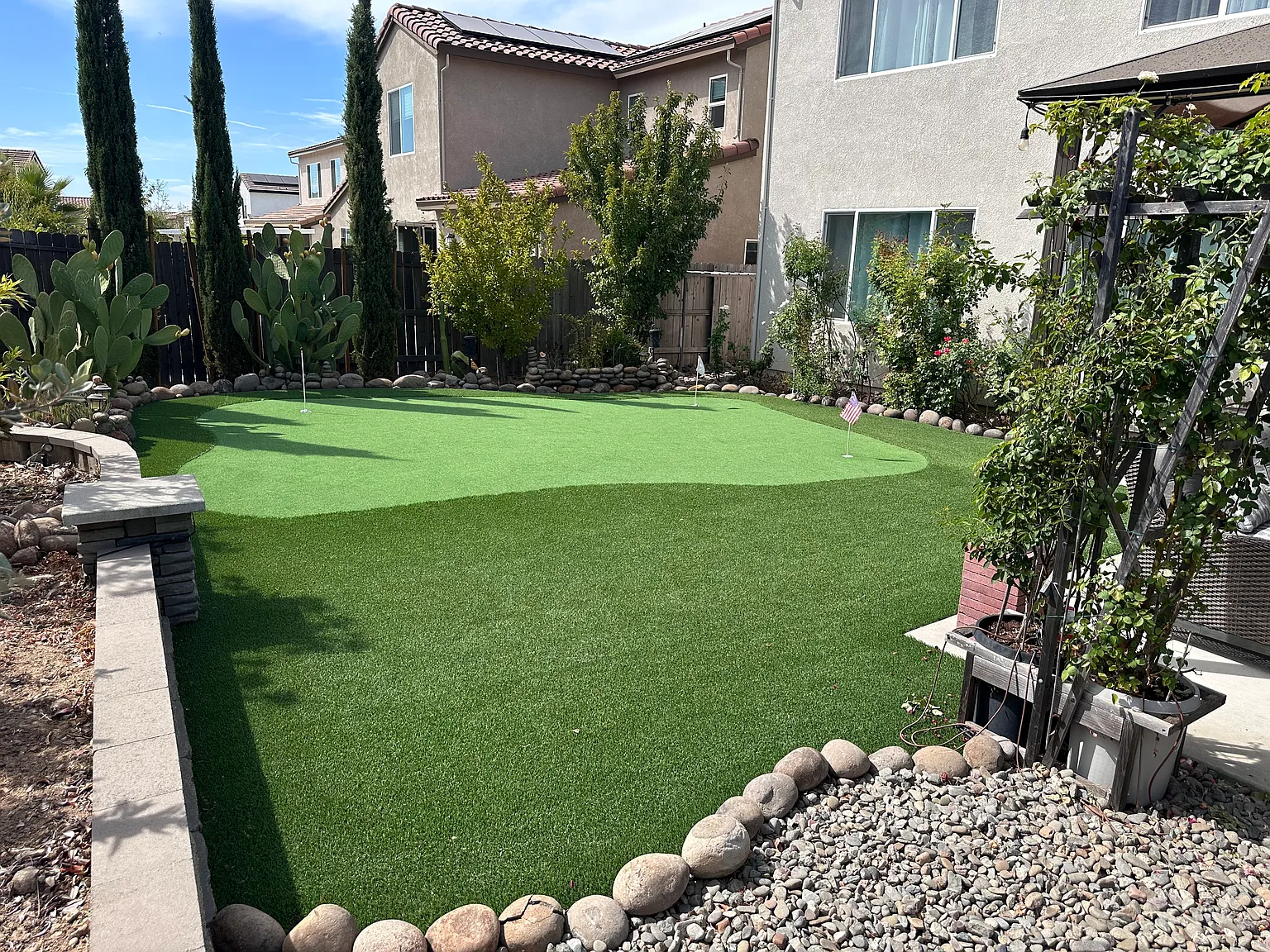 4 bed, 2527 sqft, $3,850 — Photo 3