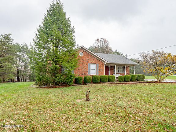 4th image of 183 Meyer Dr