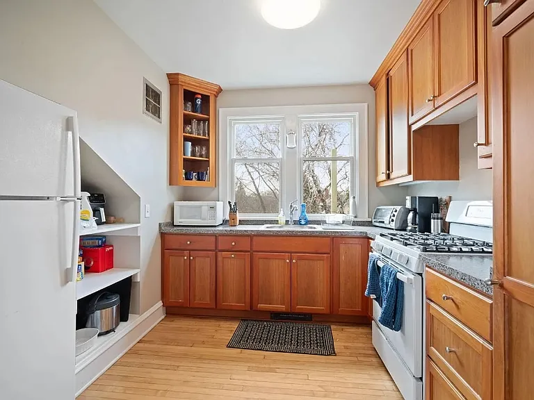 51 Pointe Cir S #51 — Photo 3