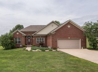 1256 Denney Dr, Lawrenceburg, KY 40342