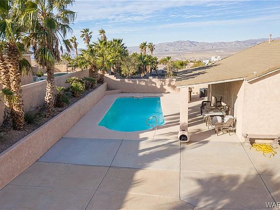 5th image of 2880 La Paloma Dr