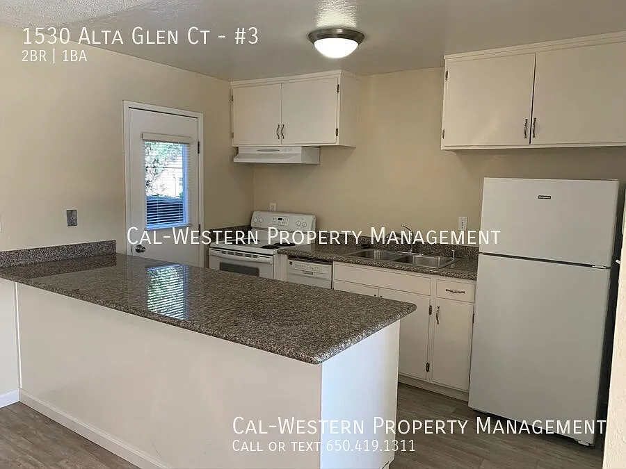 Building Photo - 1530 Alta Glen Ct #3