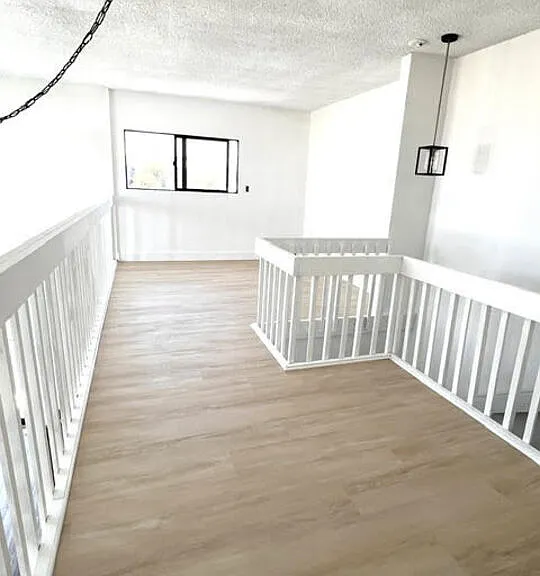 19 Sunset Ave #3 — Photo 5