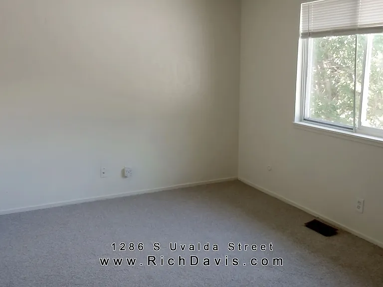 1286 S Uvalda St — Photo 7
