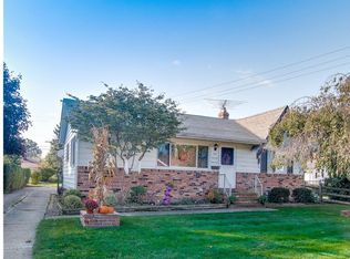 31400 Daniel Dr, Willowick, OH 44095