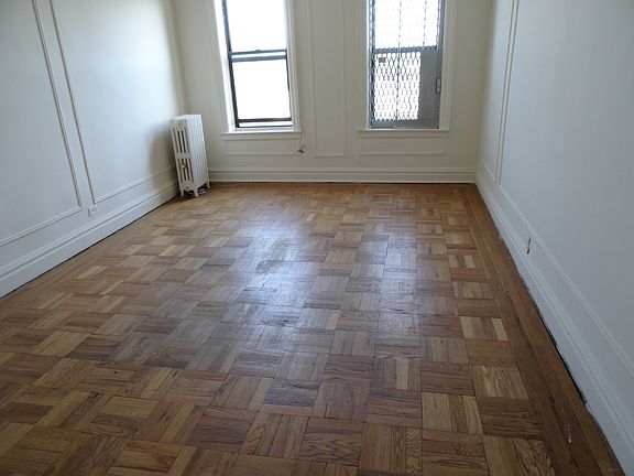 4th image of 250 E 237th St APT D