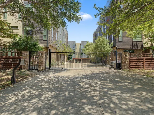 432 Trinity River Cir, Dallas, TX 75203