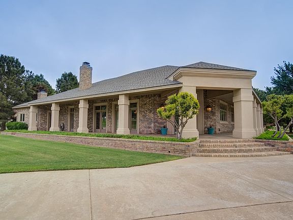 5th image of 2828 N Meadow Dr