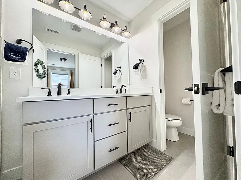 1027 W Wasatch Spring Rd — Photo 15
