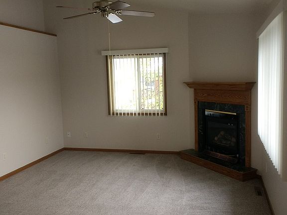 4th image of 1025 Pine Cone Ln