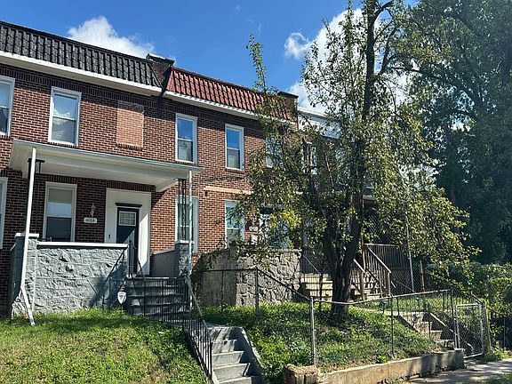 3rd image of 4012 W Cold Spring Ln