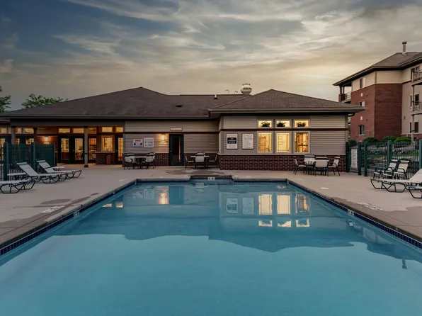 Prairie Crest Apartments