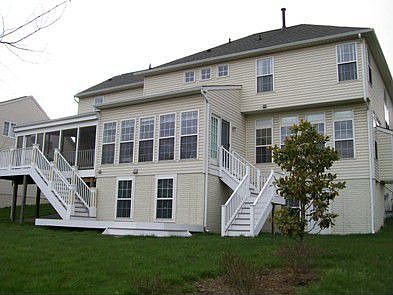 Back, Screened in porch, and trex decks