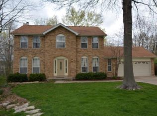 15 Chase Ct, Lake Saint Louis, MO 63367
