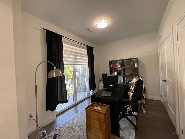 176 Benton St — Photo 8