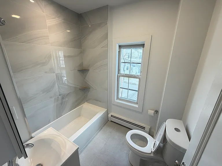 11 Patten St #2 — Photo 4