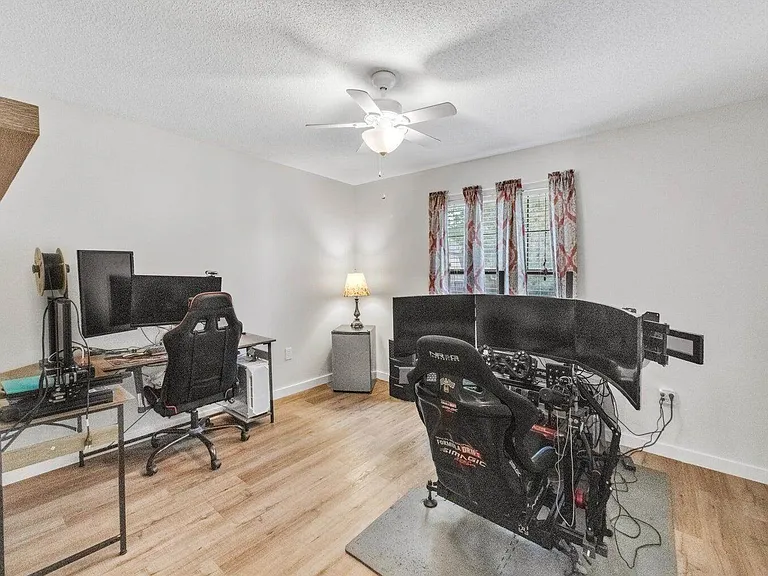 6453 Garden Dr — Photo 18