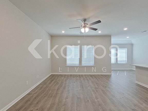2nd image of 103 Yardley Ct