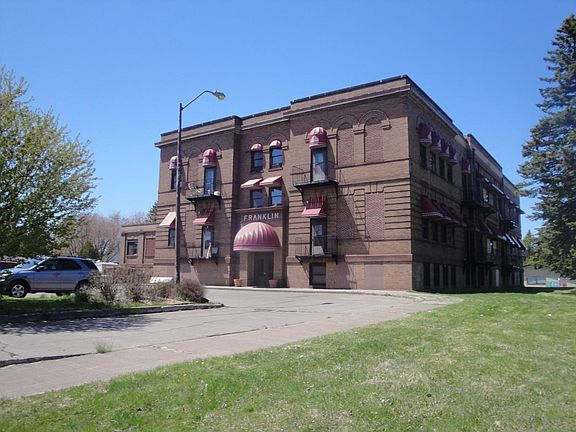2nd image of 210 37th Ave E APT 201