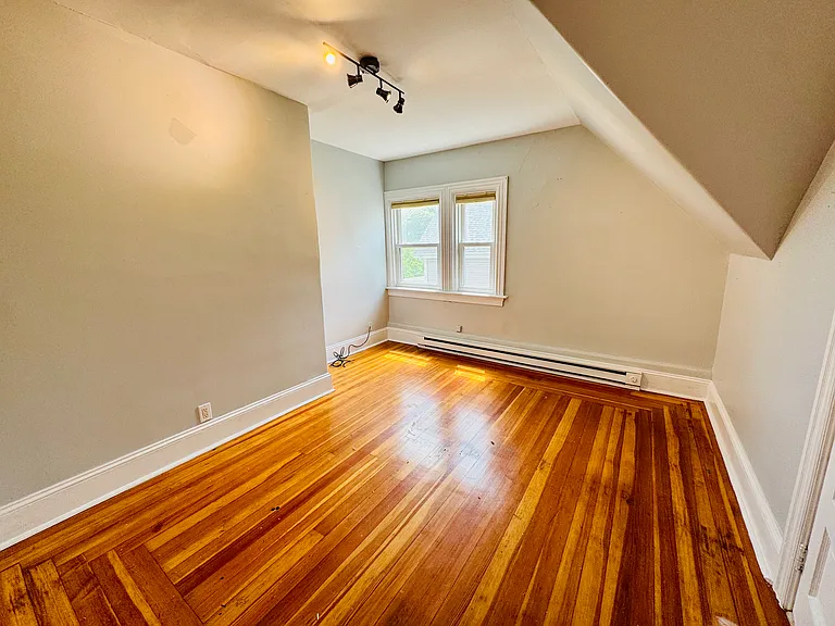 9 Beech St #3 — Photo 7