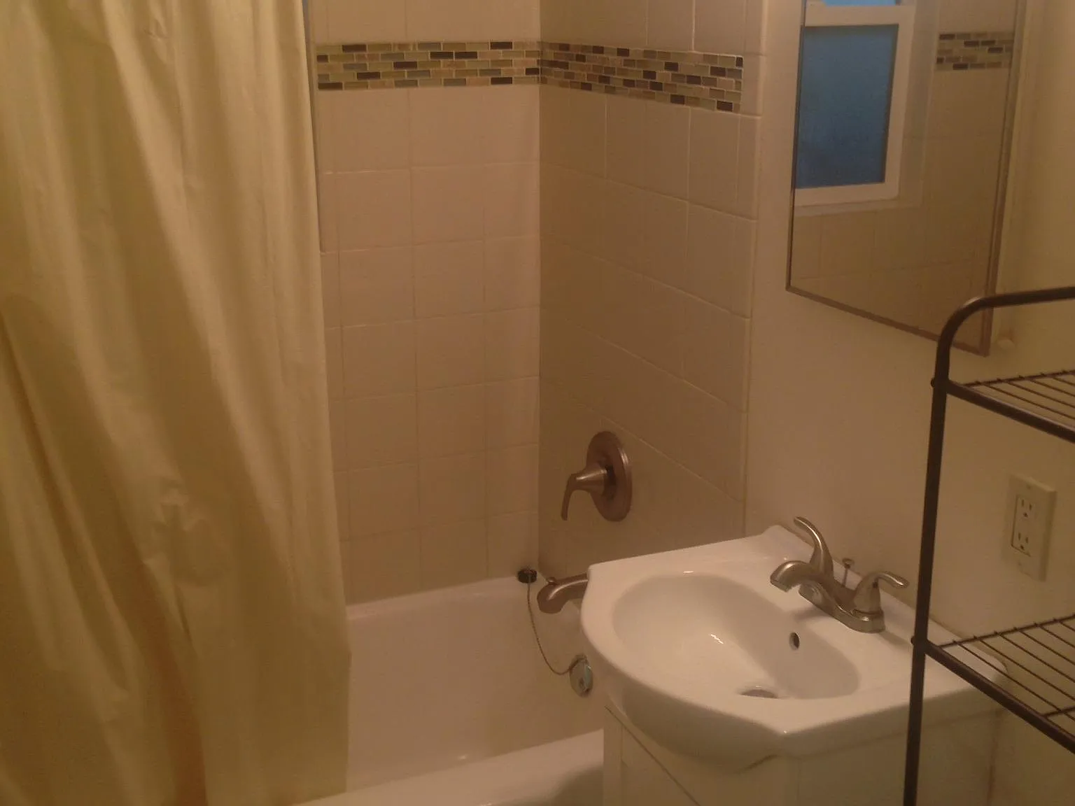 212 W Pueblo St — Photo 2