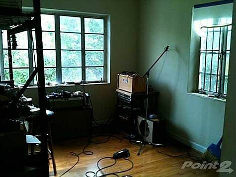2nd image of 75 NE 101st St