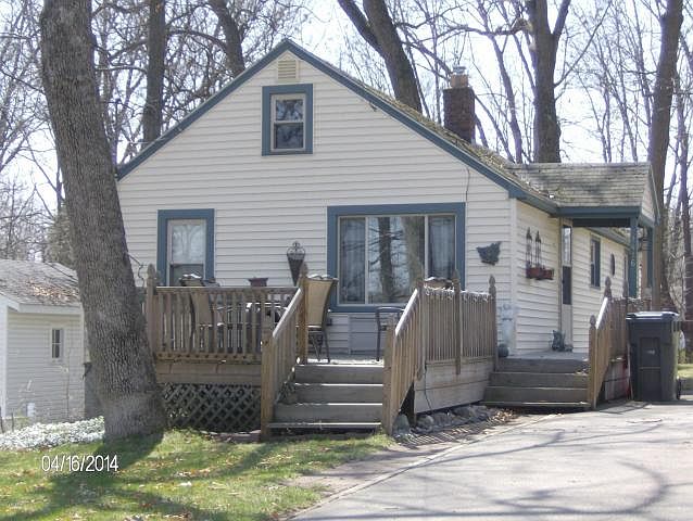 1st image of 1416 Lakeview Dr