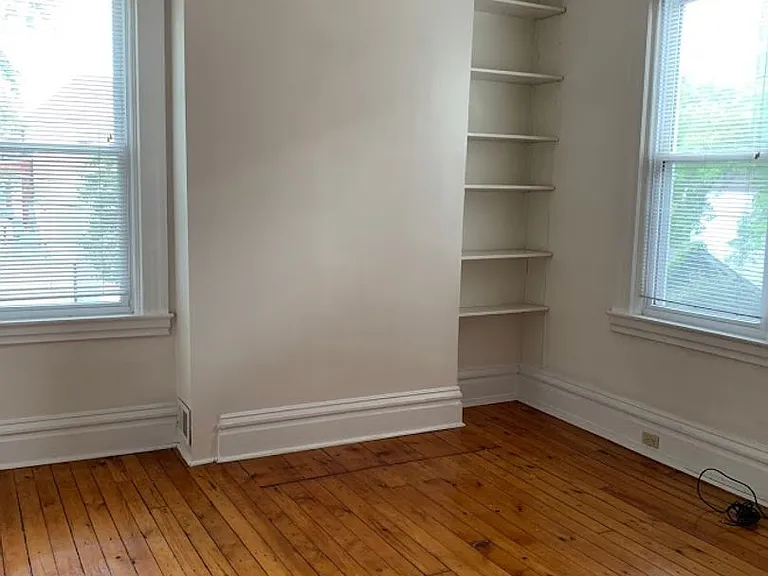 5431 Howe Street — Photo 18