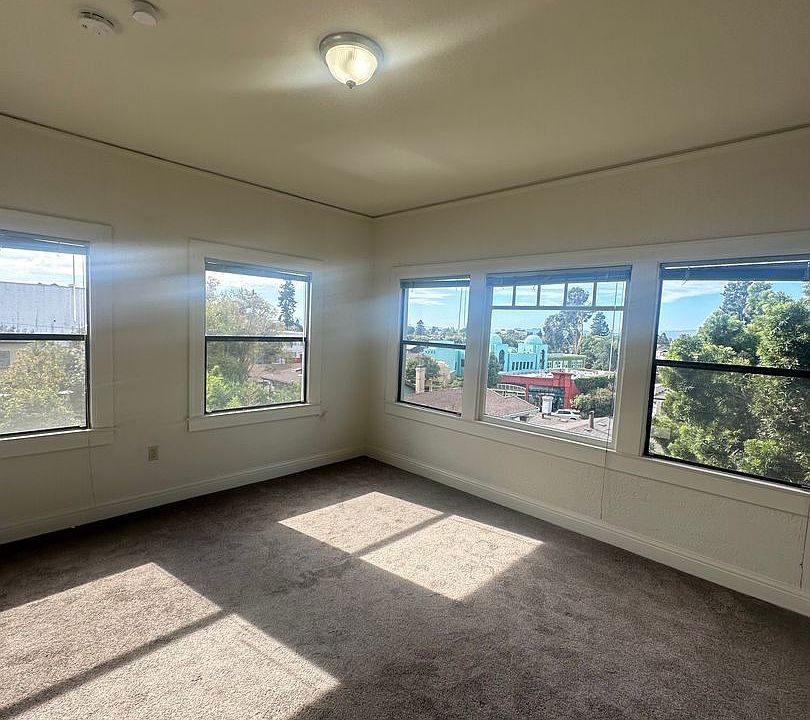 1st image of 5339 Broadway APT 103