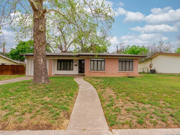 643 FREILING, San Antonio, TX 78213