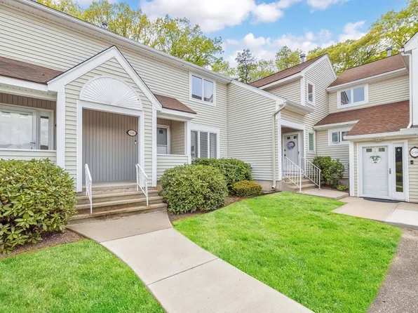 2205 Boston Rd APT L111, Wilbraham, MA 01095