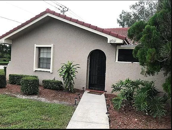 12761 Westhampton Cir — Photo 1