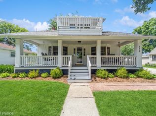 114 SW Pleasant St, Ankeny, IA 50023