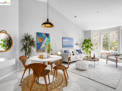 180 Caldecott Ln UNIT 313, Oakland, CA, 94618