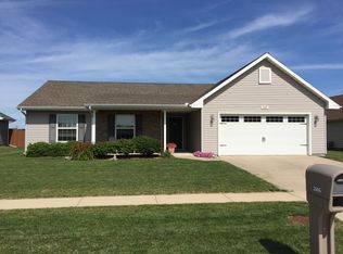 2606 N Skyline Dr, Urbana, IL