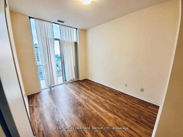 352 Front St W #2314 — Photo 16