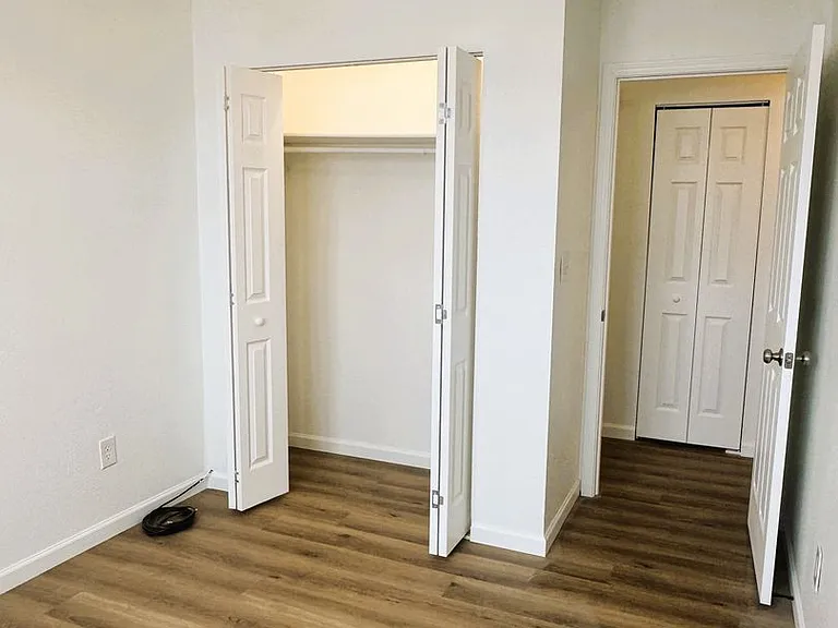 3282 Adams Dr #203B — Photo 8