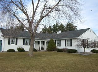 99 Village Ln, Windsor, CT 06095