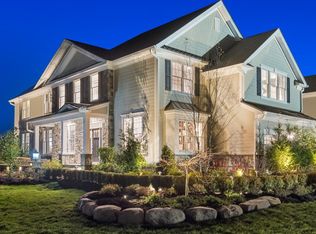 25 Pleasant View Ln, Garfield, NJ 07417