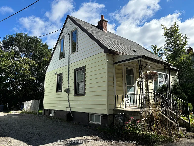 25 Tedder St — Photo 2