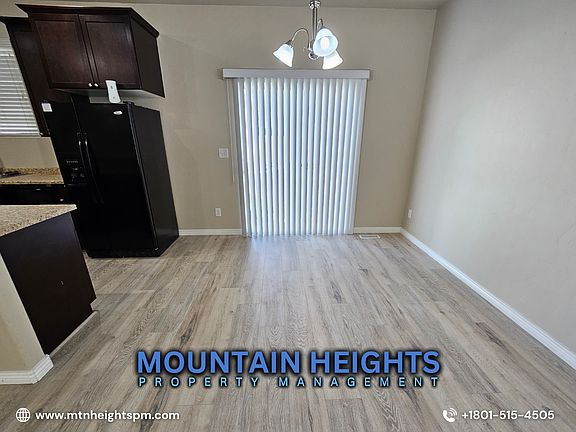 5th image of 1554 W Kinloch Way #48-1